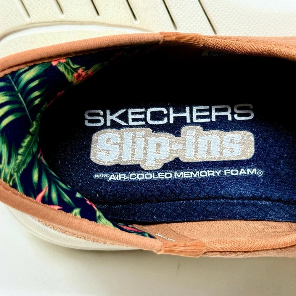 Skechers Hands Free Slip-ins On-the-GO Ideal Navy Blue Boat Shoes Women's 7.5